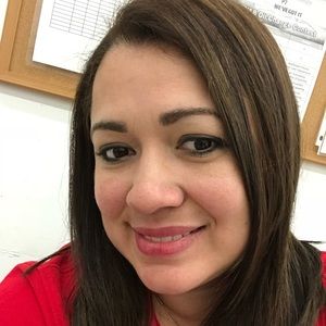 Meet your Posher, Yessenia